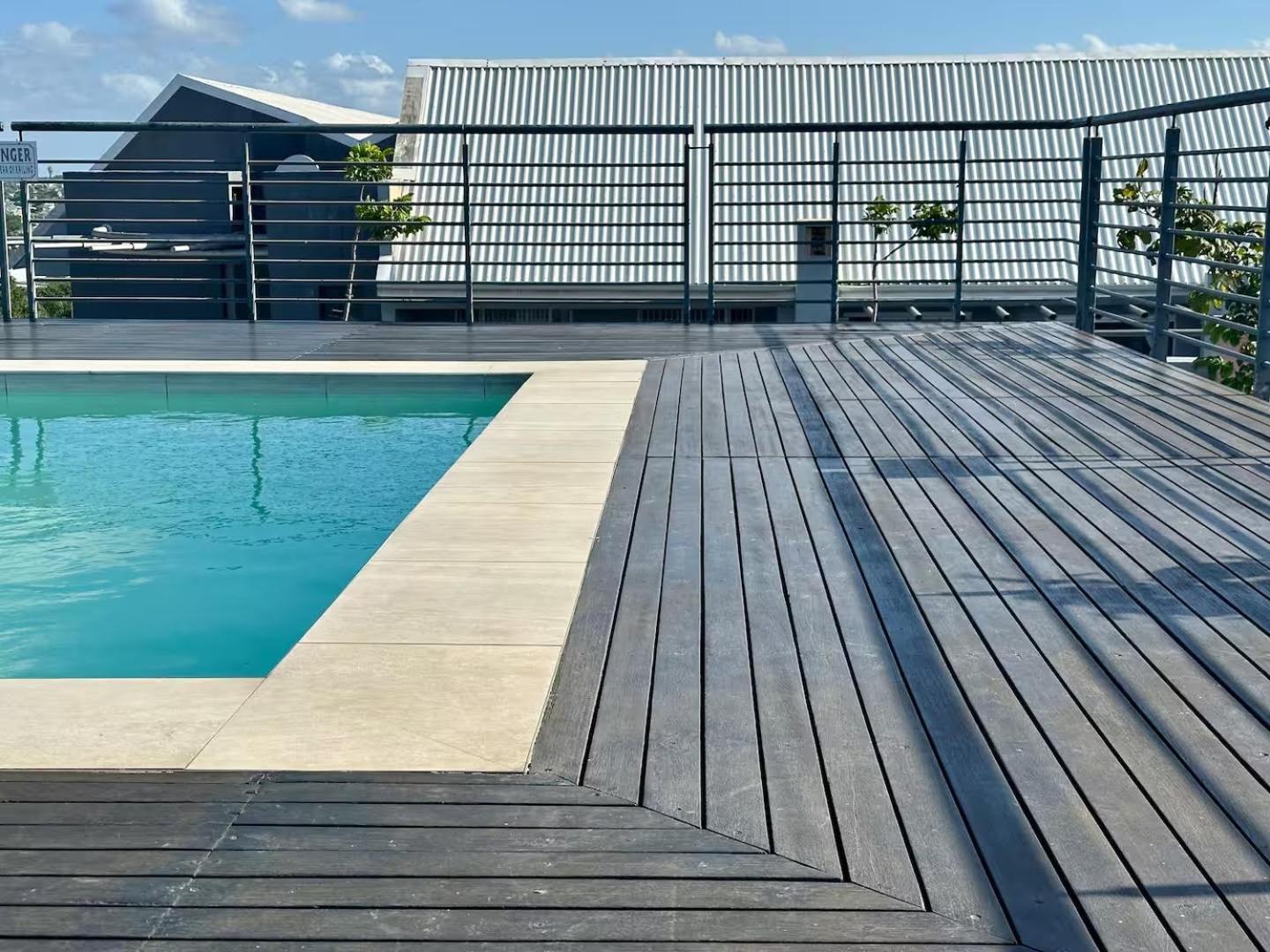 Stunning 2 Bed - Rooftop Braai Area - Sunset Views Durban Esterno foto