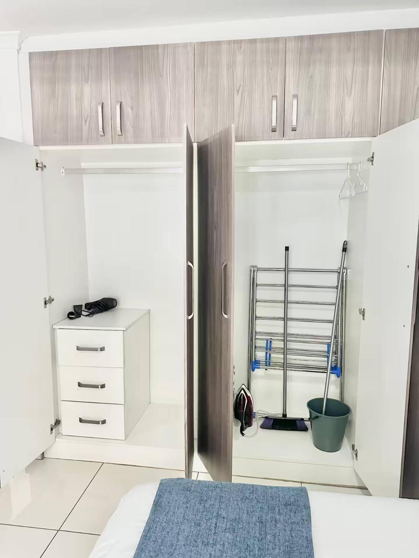 Stunning 2 Bed - Rooftop Braai Area - Sunset Views Durban Esterno foto